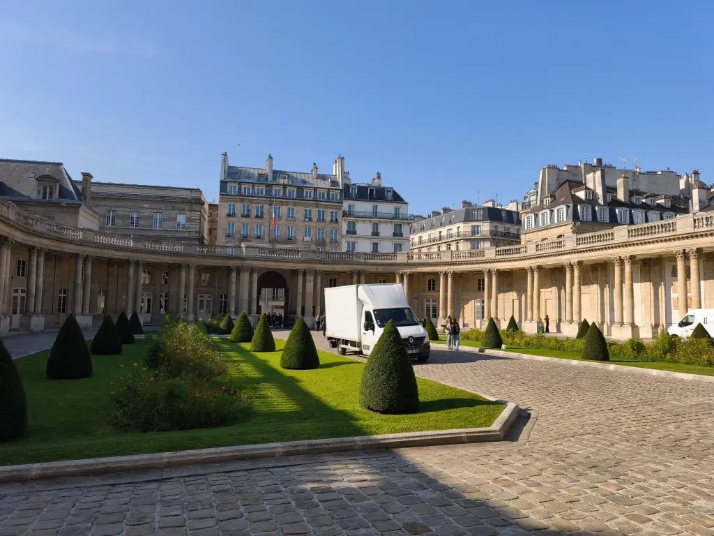 ParisArchive05.webp