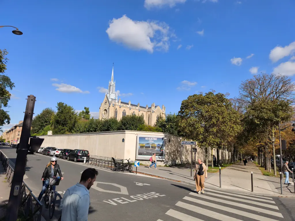 ParisAstronomy01.webp