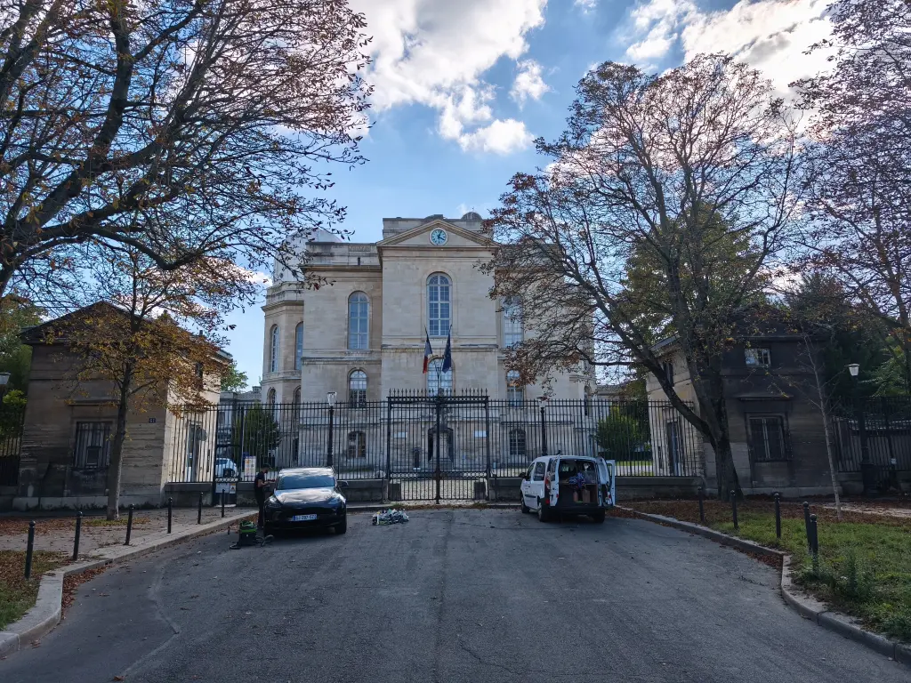 ParisAstronomy02.webp