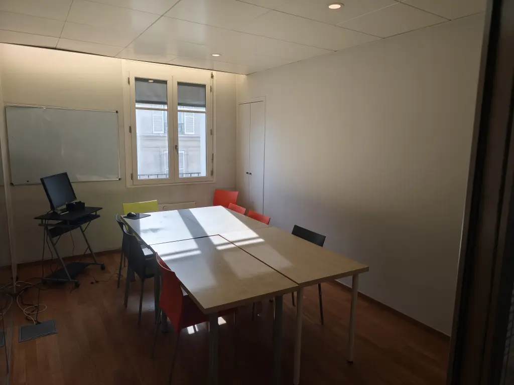 ParisSchool05.webp