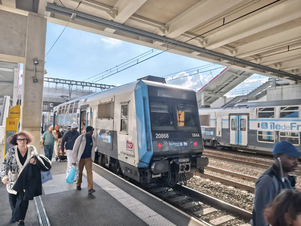 ParisTransport02.webp